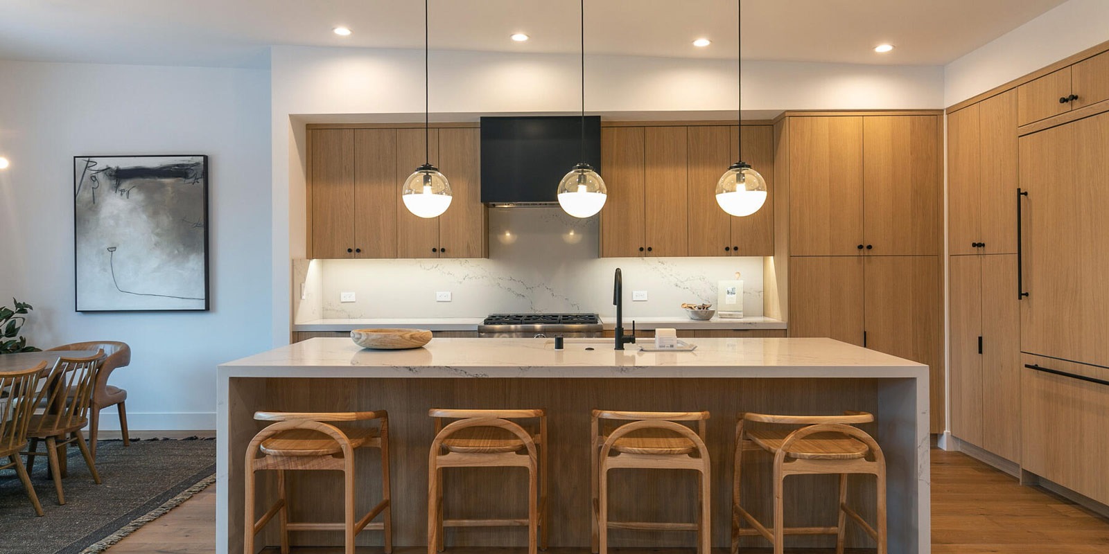 imgi_17_204-Palisades-Cir-Olympic-011-025-Kitchen-MLS_Size-Cropped-Desktop